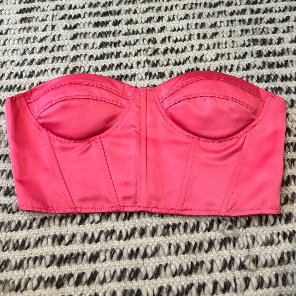 Pretty Little Thing PLT Cropped Pink Corset Size US 4